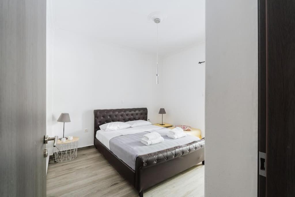 Apartamento A Place 4 U No18 Atenas Exterior foto